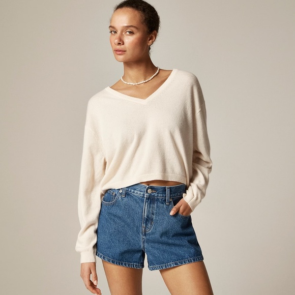 NWT!! J. CREW Cashmere Relaxed Cropped V-Neck Sweater Heathered Muslin Medium - Picture 1 of 16